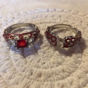 LIKE NEW Silver Red Rings ❤️❣️!!